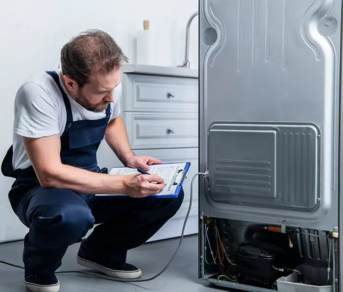 Why El Cajon, CA Homeowners Choose El Cajon Appliance Pro for Refrigerator Leak Repair?